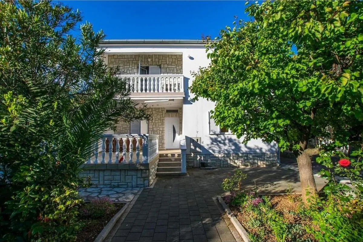 Apartments By The Sea Seline, Paklenica - 21208 Croatia