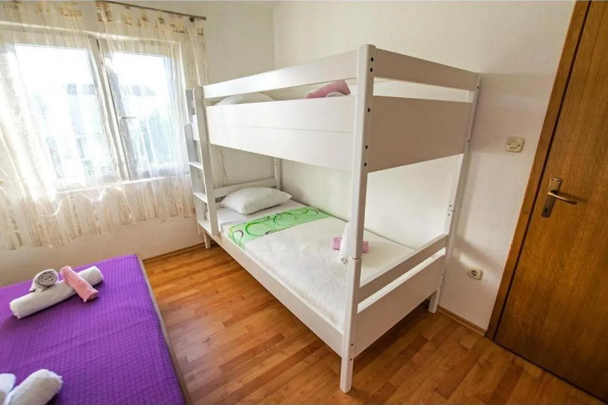 Apartments By The Sea Seline, Paklenica - 21208 0*, Seline Croatia