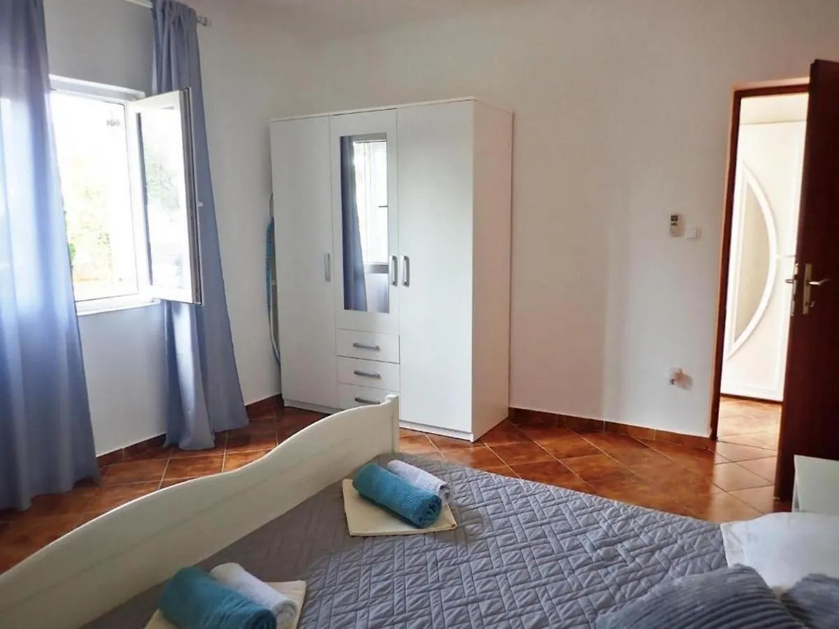 Apartments By The Sea Seline, Paklenica - 21208
