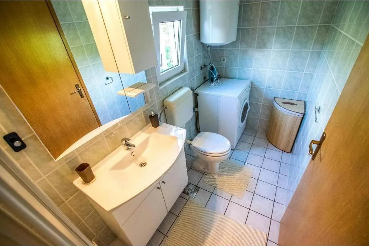 Apartments By The Sea Seline, Paklenica - 21208