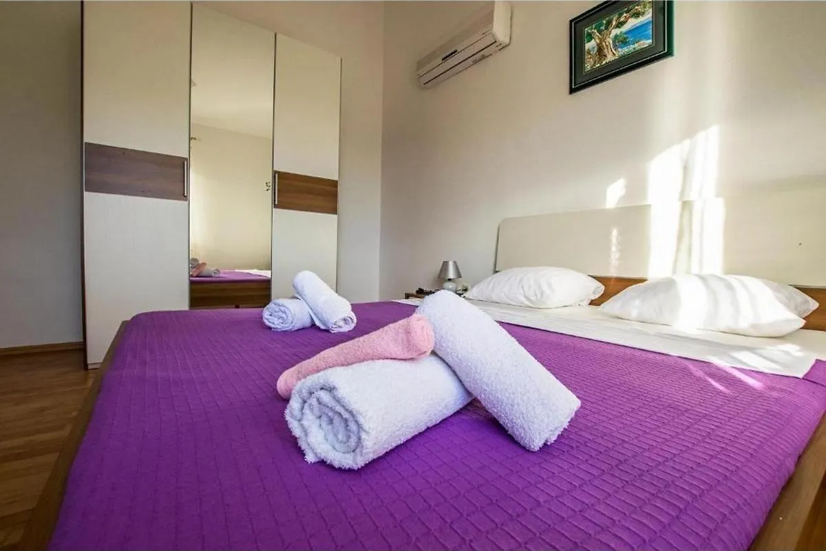 Apartments By The Sea Seline, Paklenica - 21208